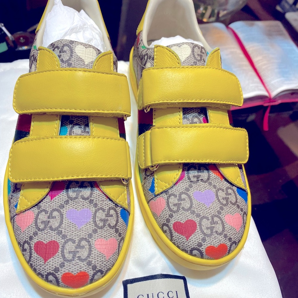 Authentic Girl Sneakers